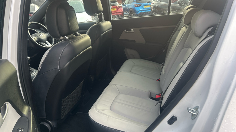 Kia Sportage 1.7 CRDi ISG Alpine Edition 5dr Diesel Estate